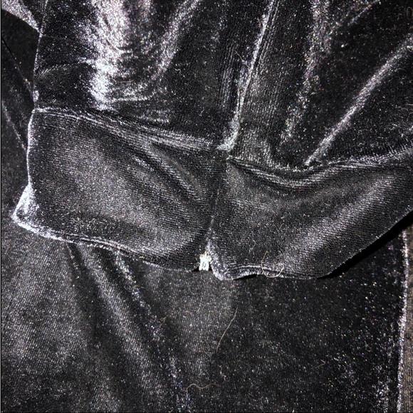 Velvet European black maxi dress with unique triangle print - Picture 7 of 12